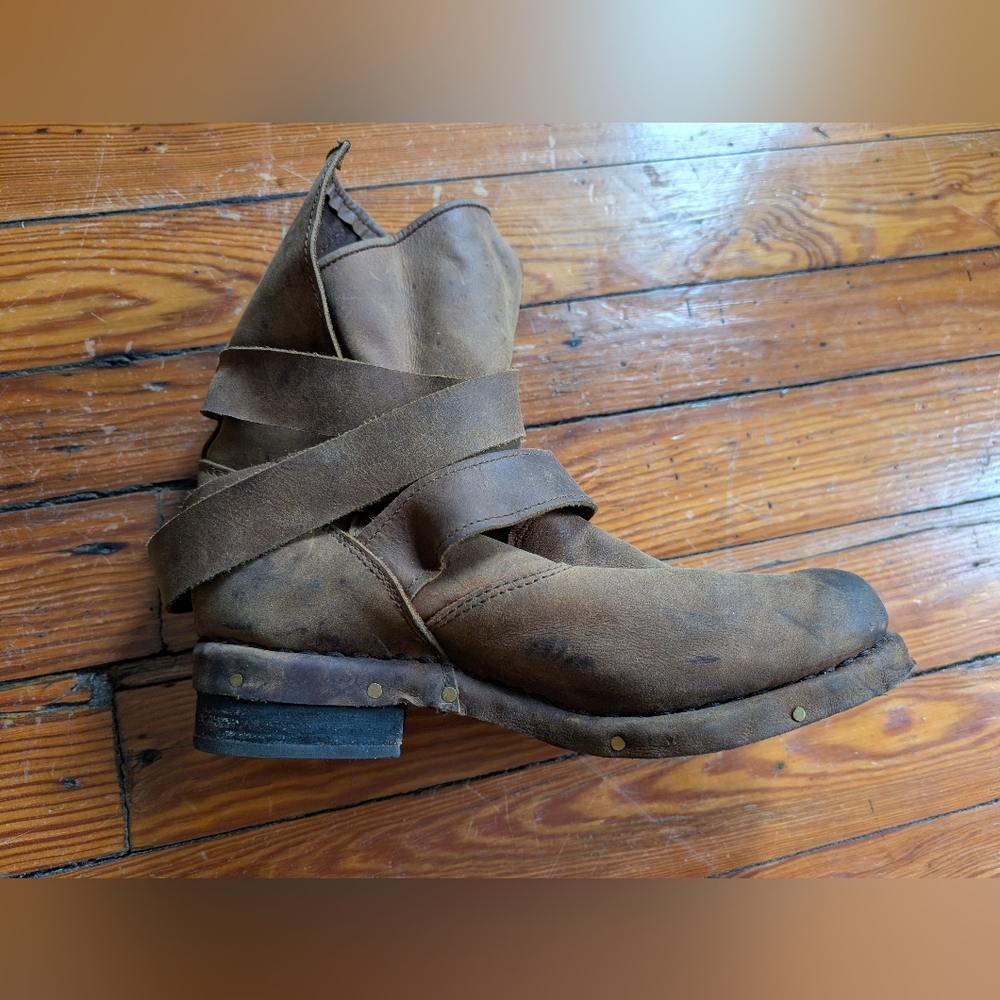 Jeffrey Campbell Free People Brit Intentionally Distressed Brown Leather Boots 9 - Picture 8 of 12
